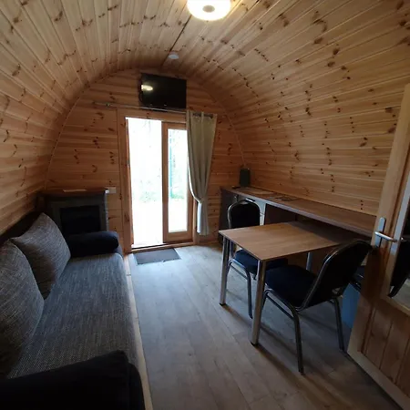 08 Premium Pod 